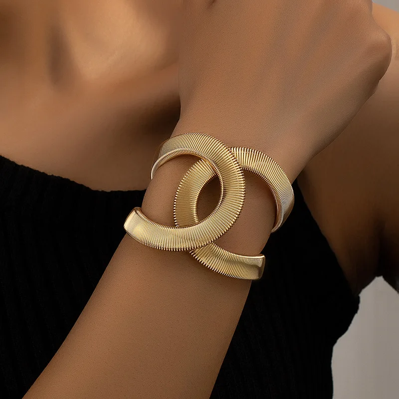 Chic Golden Duo Bracelet