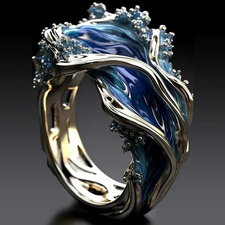 Retro Golden Wave Ring