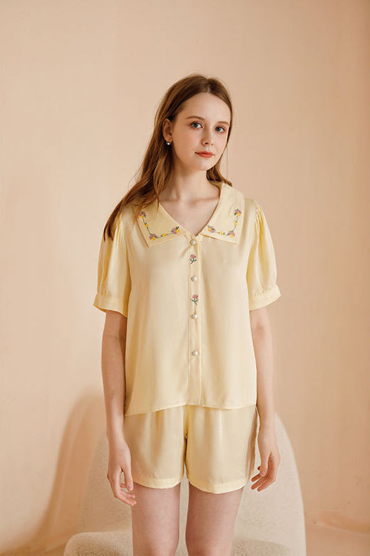 Pai Satin Rose Embroidery Sleepwear Set