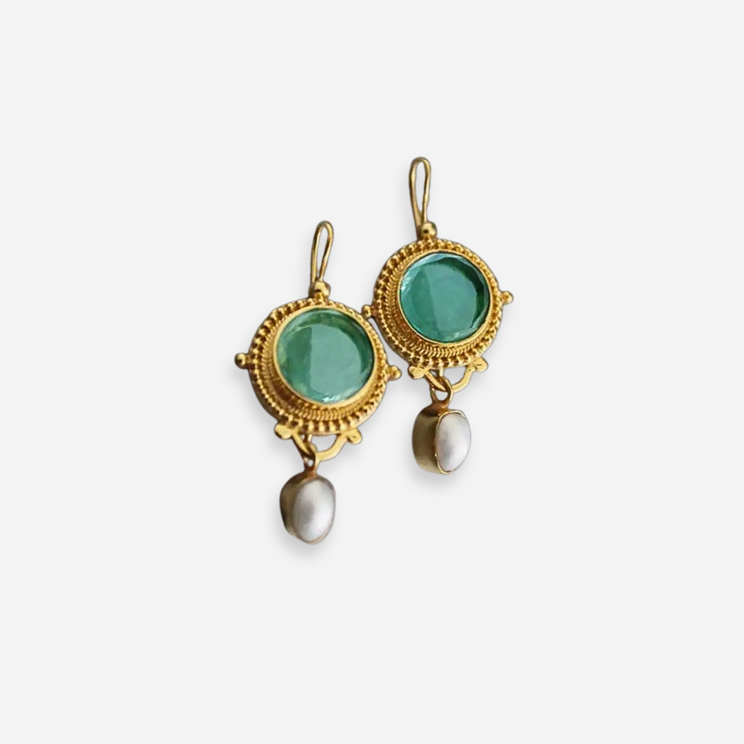 Vintage Pearl Earrings for Canada