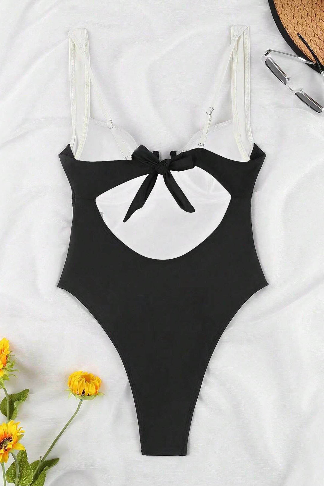 Cindy U-Neck One-Piece Swimsuit
