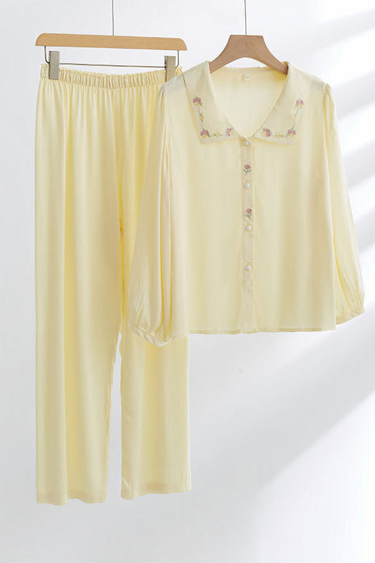 Pai Satin Rose Embroidery Sleepwear Set