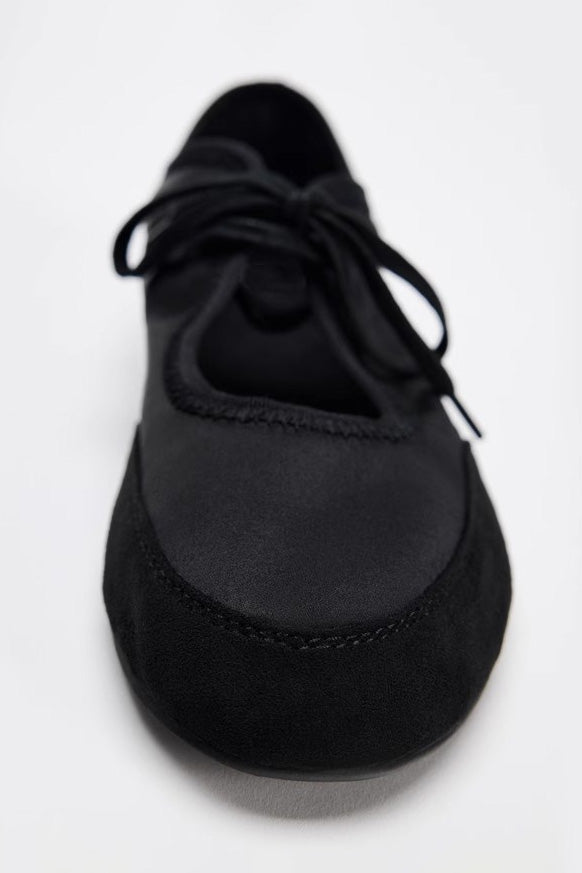 Cassy Flats With Laces