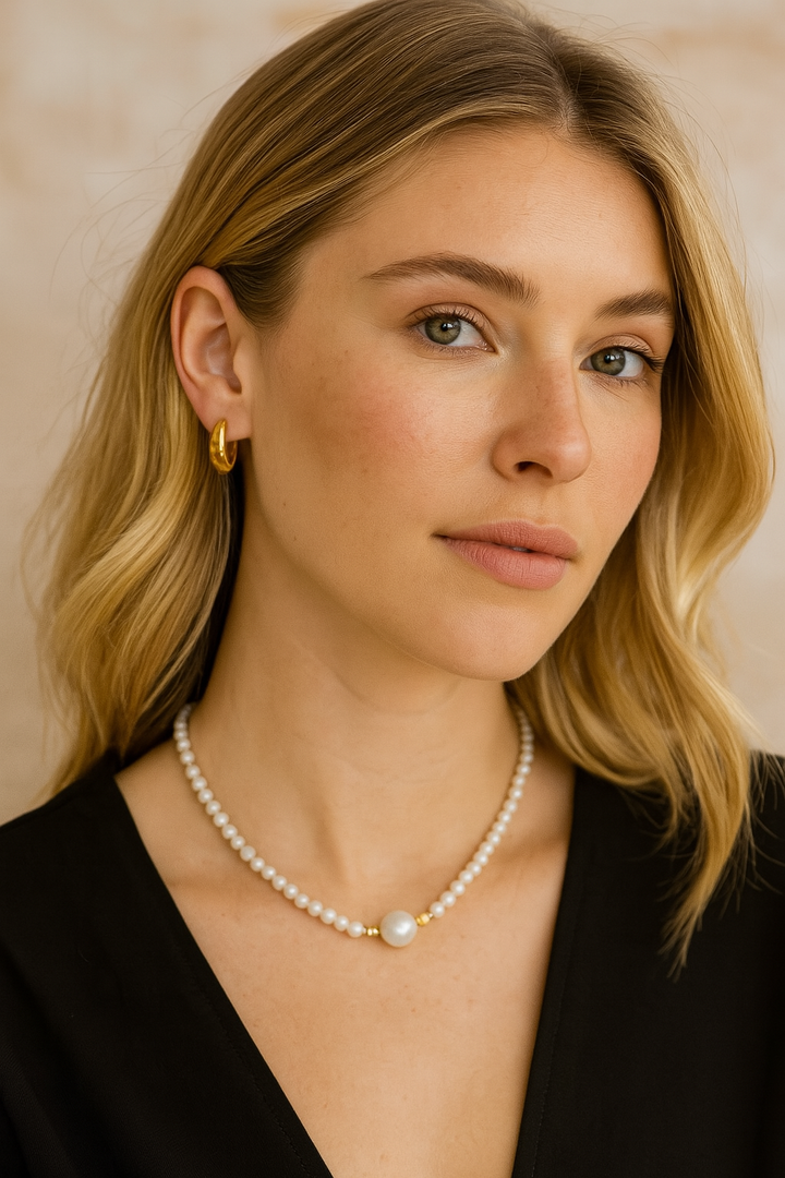 Elegant Pearl Necklace