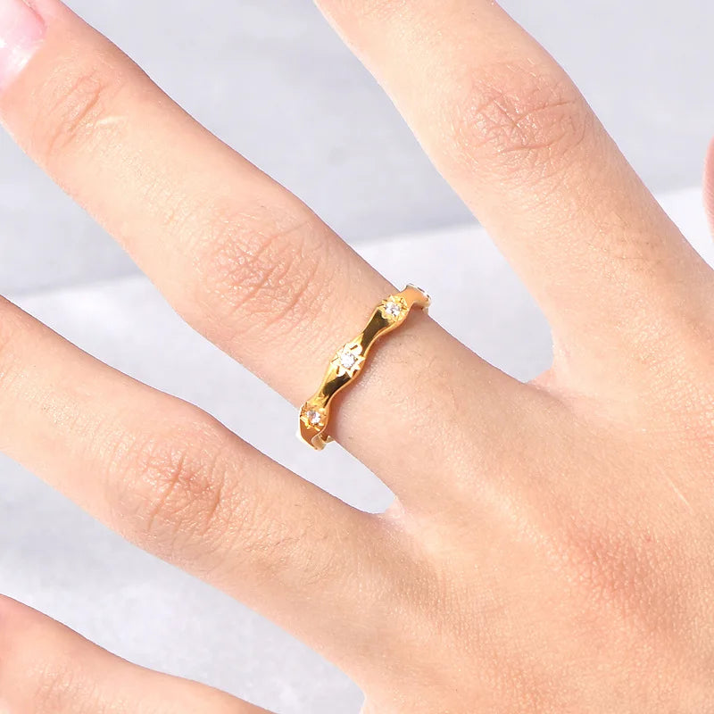 Ripple Zircon Ring