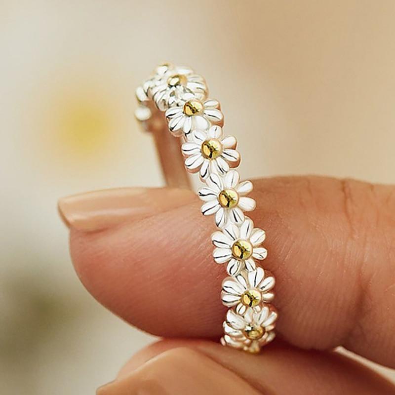 Customizable Silver Daisy Ring with Hand-Painted Enamel