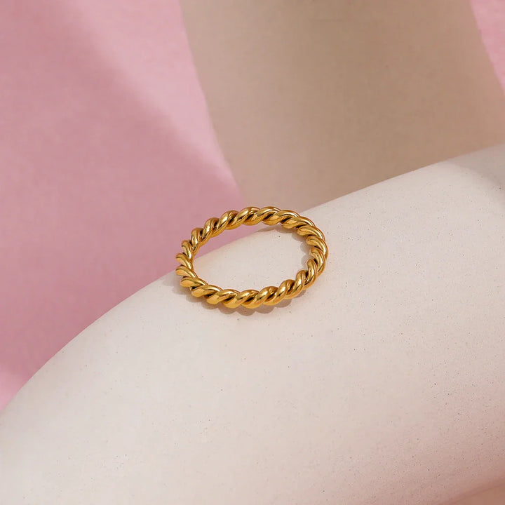 The Atlas Geometric Ring