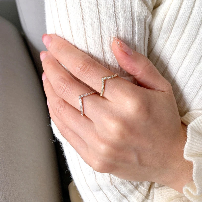 V-Twist Zircon Ring