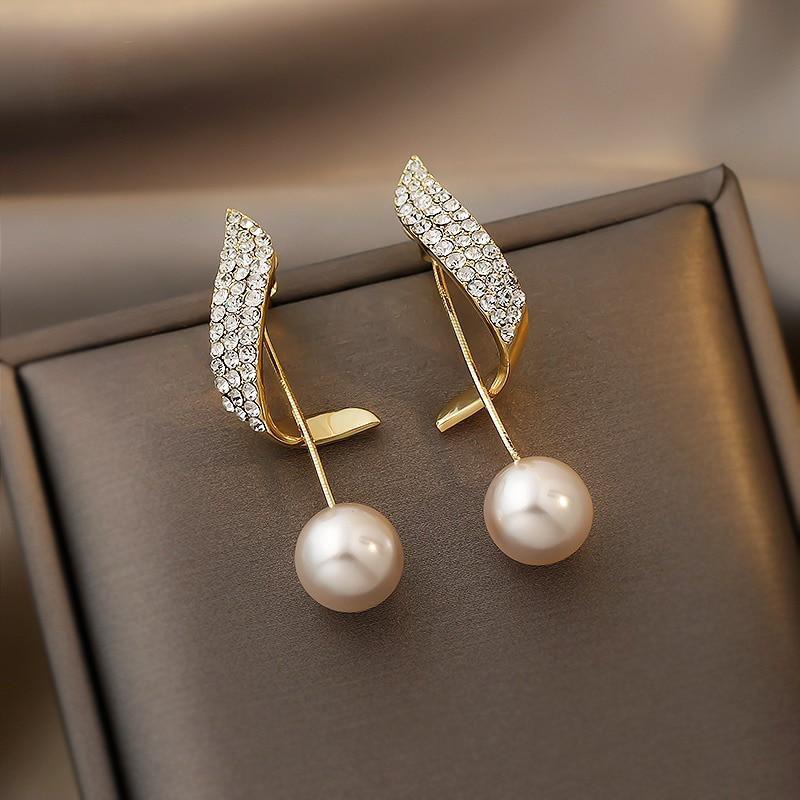 Kimberly - Vintage Daisy Earrings