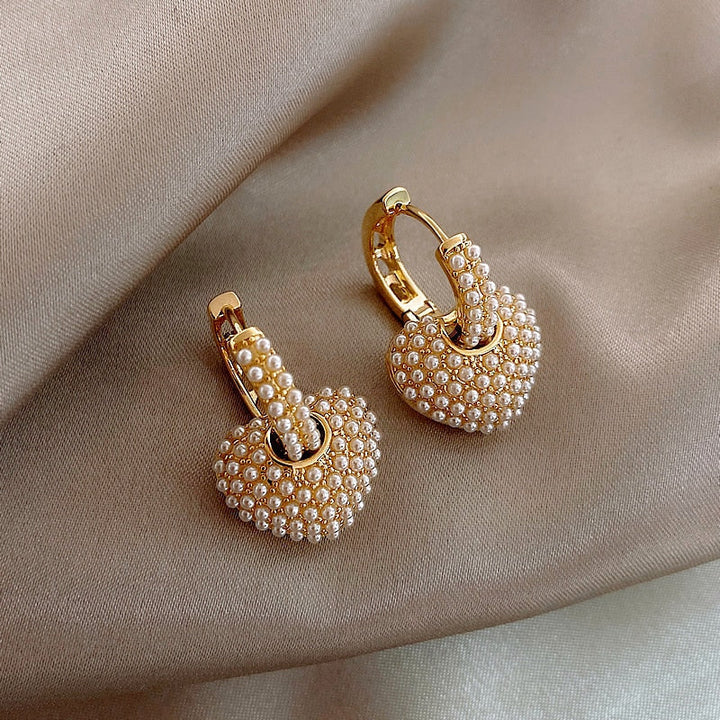 Lush Heart Pearl Earrings