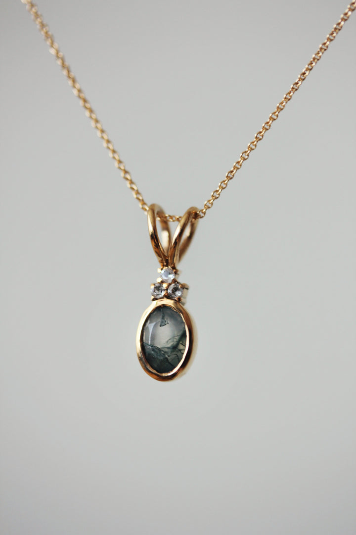 Aurora Necklace in Moss Agate