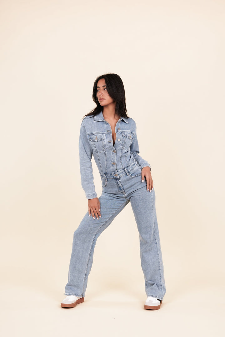Carolyn Jumpsuit denim with straight leg blue