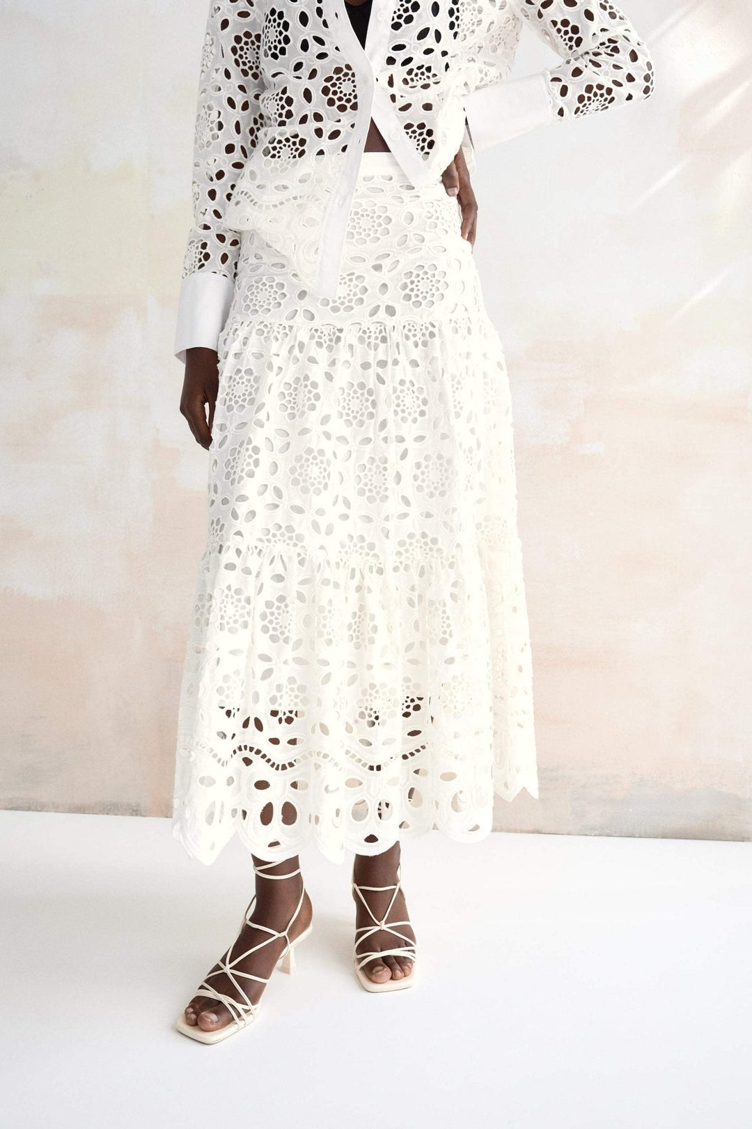 Essi Embroidered Lace Set