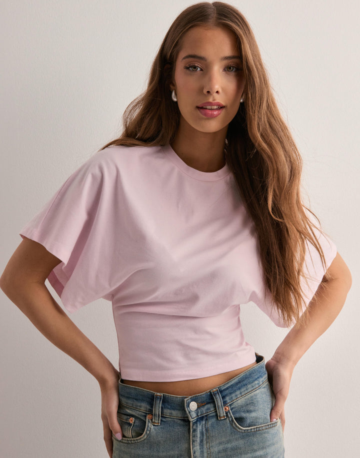 ELENA WIDE SLEEVE ICON TEE