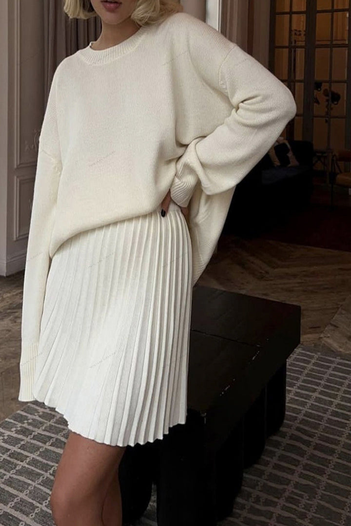 Deka Solid Color Pullover Round Neck Sweater & Pleated Skirt Set
